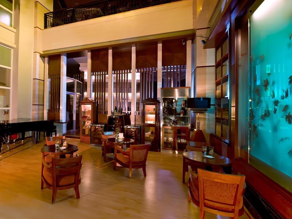 Novotel Semarang Exteriér fotografie