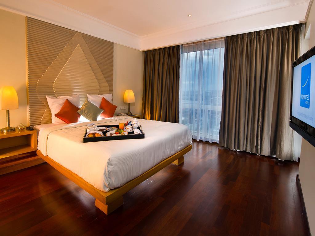 Novotel Semarang Exteriér fotografie